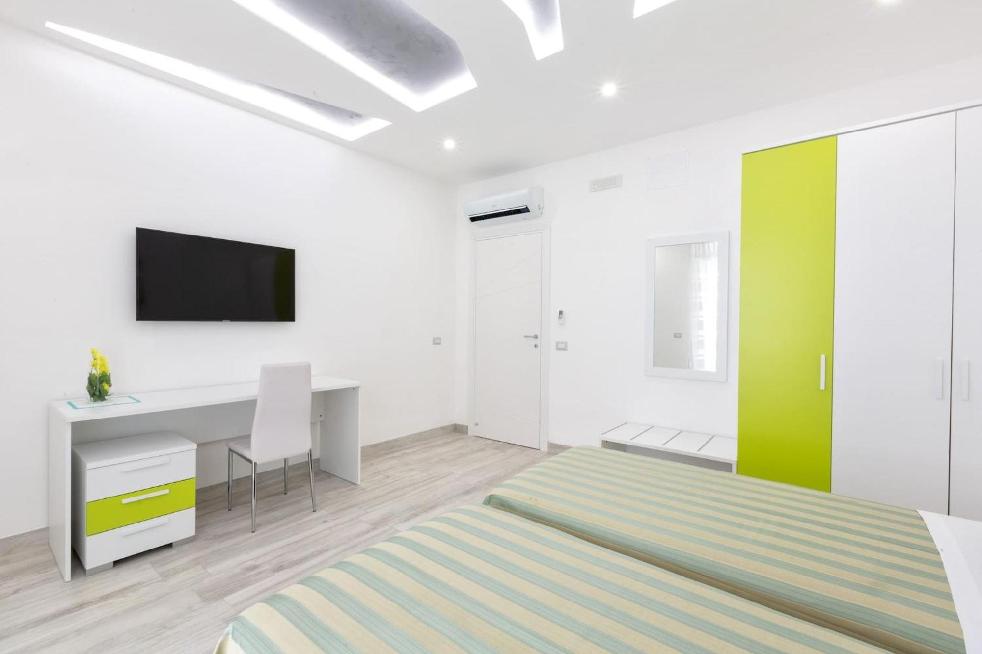 Sorrentovibes - New & Stylish Two Bedroom Apartment With Balconies Eksteriør billede
