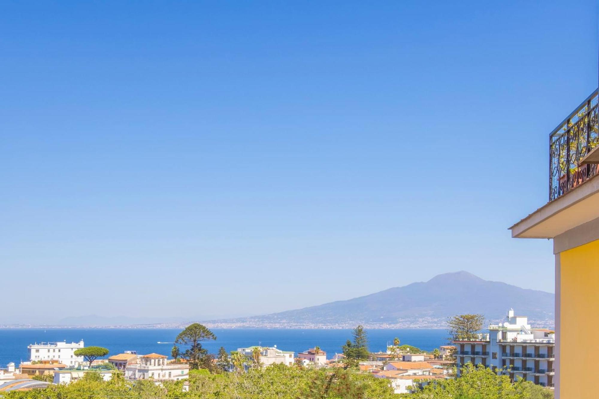 Sorrentovibes - New & Stylish Two Bedroom Apartment With Balconies Eksteriør billede